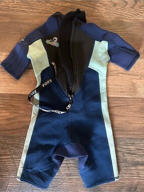 Roxy Navy and Light Green Short Sleeve Shorty Wetsuit